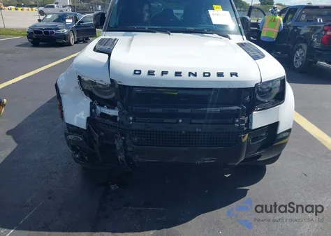 2024 Land Rover Defender 110 P400 X-Dynamic Se z USA, uszkodzony, nr VIN SALE27EU1R2343155